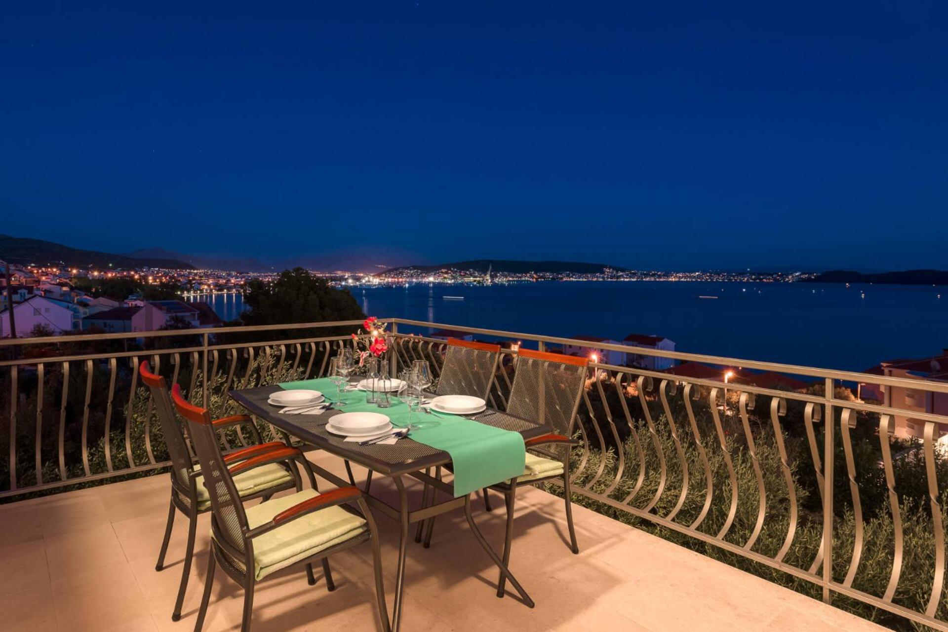 טרוגיר Residence Villa Irena Apartments מראה חיצוני תמונה