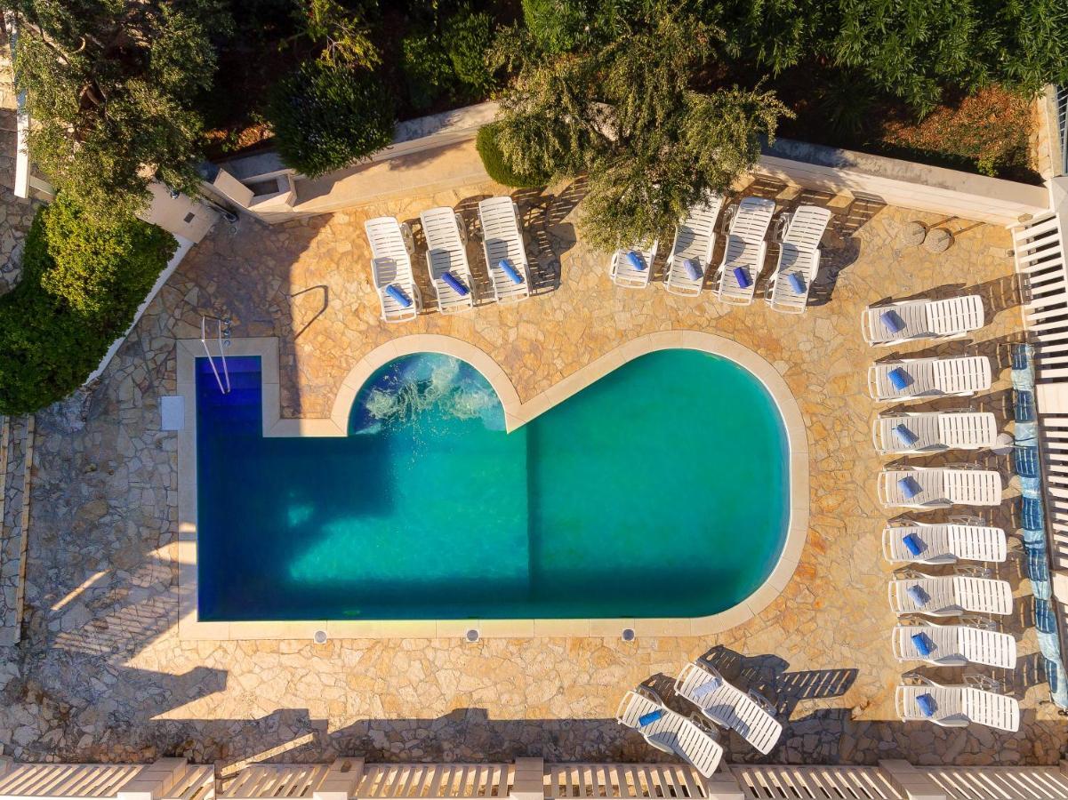 טרוגיר Residence Villa Irena Apartments מראה חיצוני תמונה