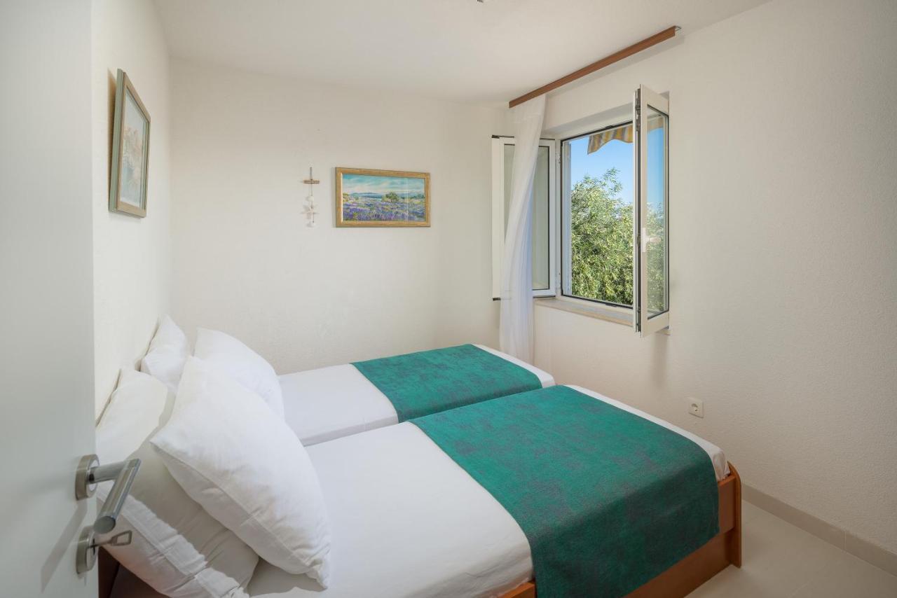 טרוגיר Residence Villa Irena Apartments מראה חיצוני תמונה